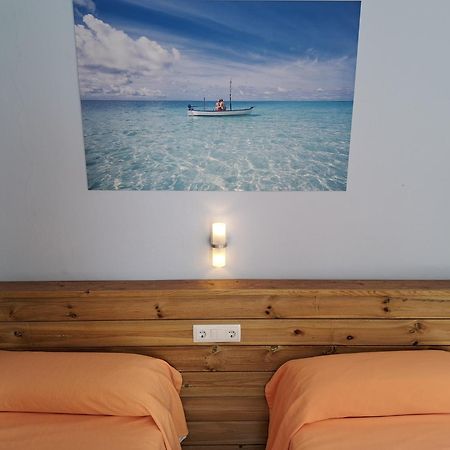 Hostal Playa ซานตานยี ภายนอก รูปภาพ