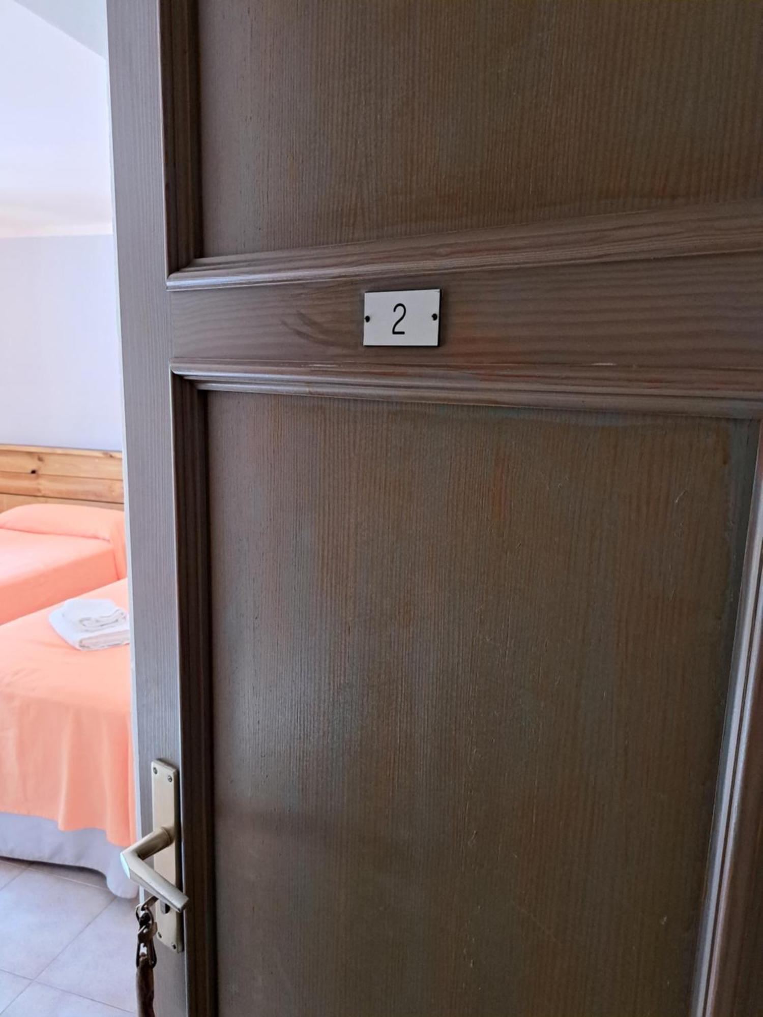 Hostal Playa ซานตานยี ภายนอก รูปภาพ